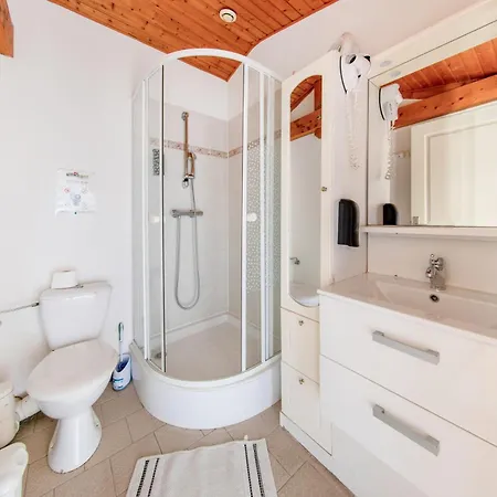 Regisland Jonquille - Piscine, Sauna Et *