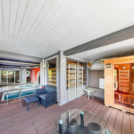 Regisland Jonquille - Piscine, Sauna Et Ferienhaus *